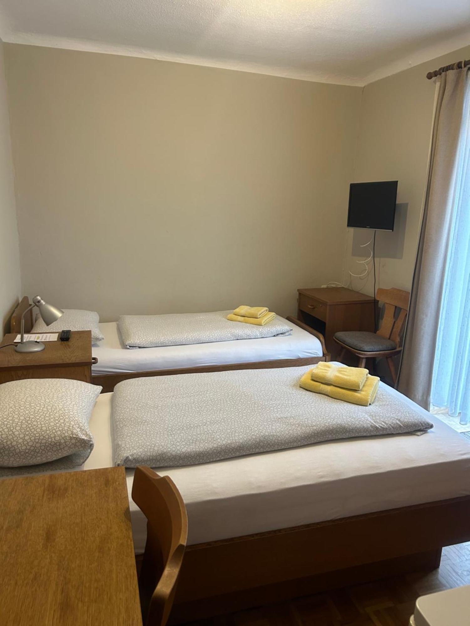Gasthof Mit Seeterasse & Appartements Zur Landeroith Вайрег Екстериор снимка