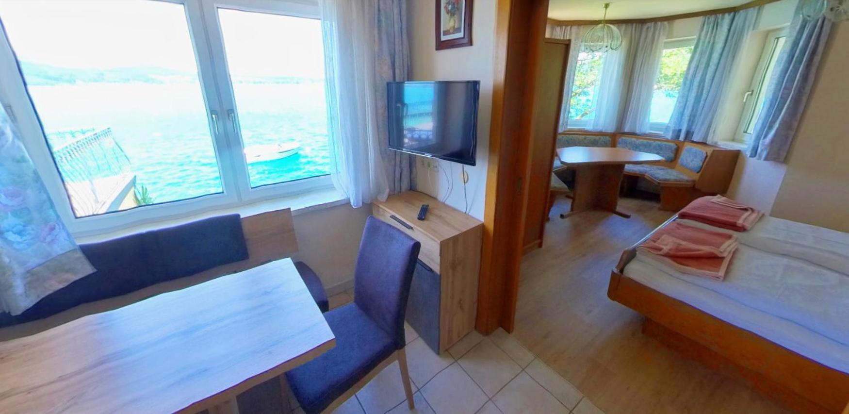 Gasthof Mit Seeterasse & Appartements Zur Landeroith Вайрег Екстериор снимка